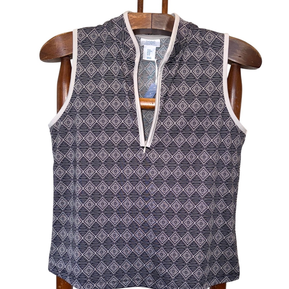 SIGRID OLSEN Golf & Tennis Active Sleeveless Quarter Zip Top UPF 50